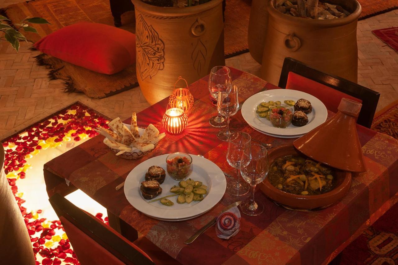 Riad Boussa Marrakesh Bagian luar foto