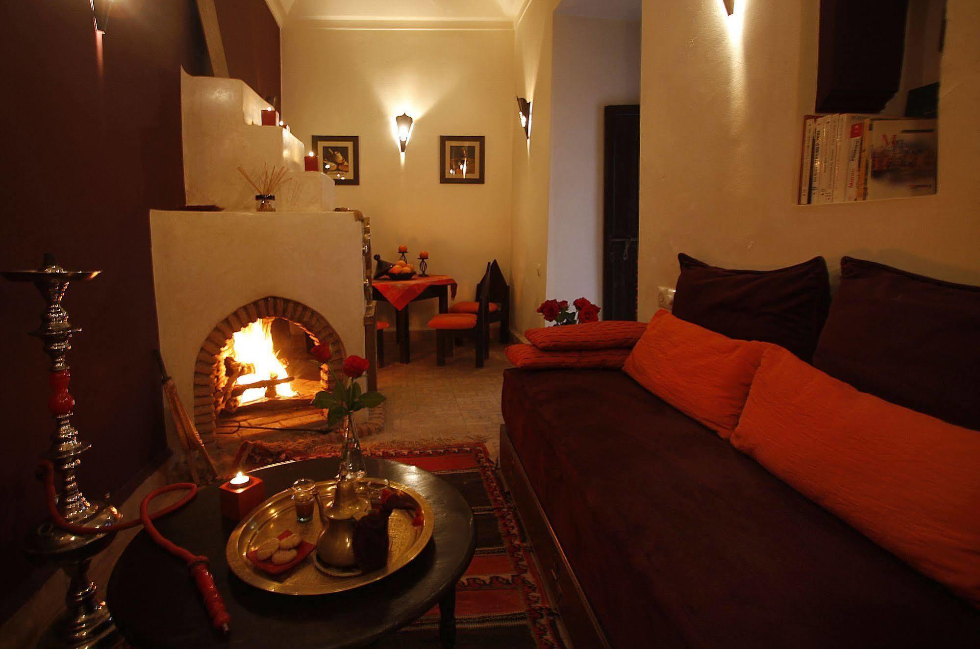 Riad Boussa Marrakesh Bagian luar foto